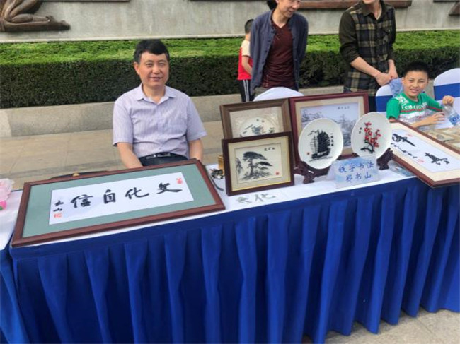 老子有钱lzyq88(中国)有限公司