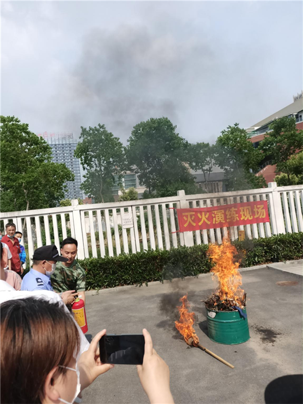 老子有钱lzyq88(中国)有限公司