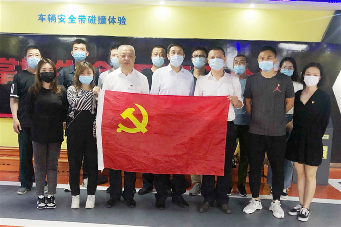 老子有钱lzyq88(中国)有限公司