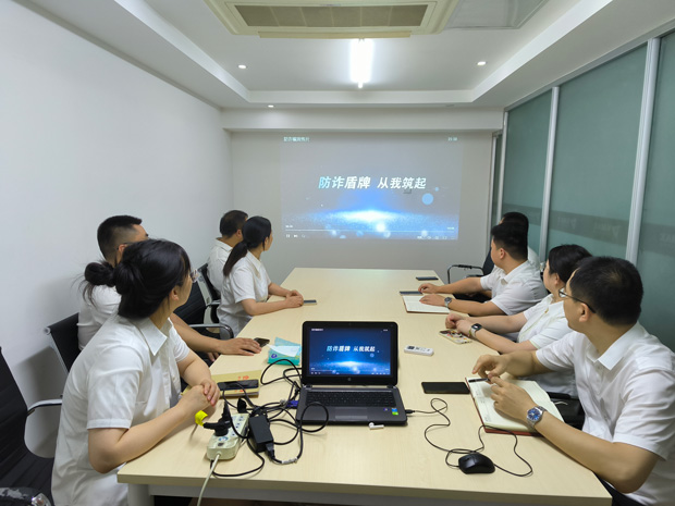 老子有钱lzyq88(中国)有限公司