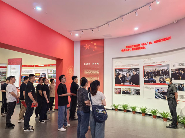 老子有钱lzyq88(中国)有限公司