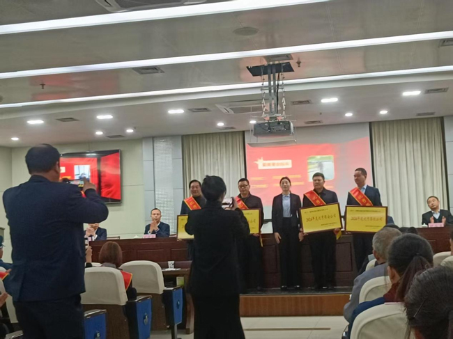 老子有钱lzyq88(中国)有限公司