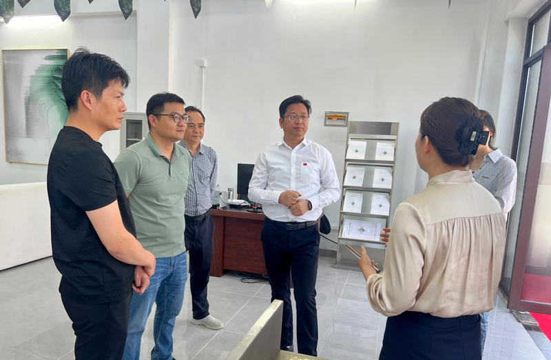老子有钱lzyq88(中国)有限公司